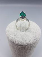 Sterling silver ring with DARK GREEN SWAROVSKI RING.