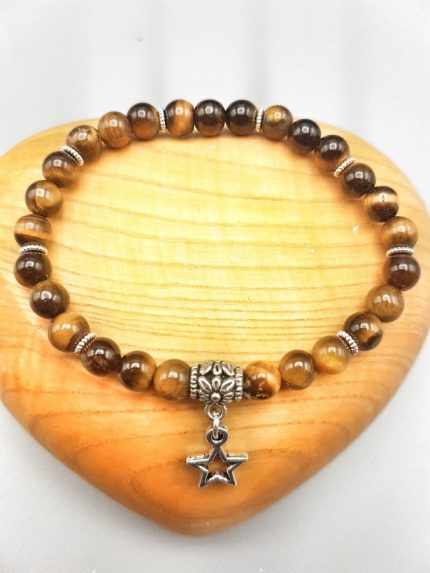 A 6mm tiger's eye bracelet with star pendant.