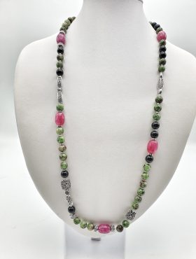 A RUBY, RUBY JADE AND BLACK ONYX ZOISITE NECKLACE with pink, green and black pearls.
