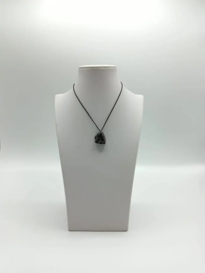 ciondolo di shungite elite
